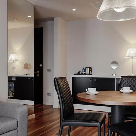 מלון Il Decameron Luxury Design 5*